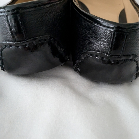 Micheal Kors black flats - Picture 3 of 6